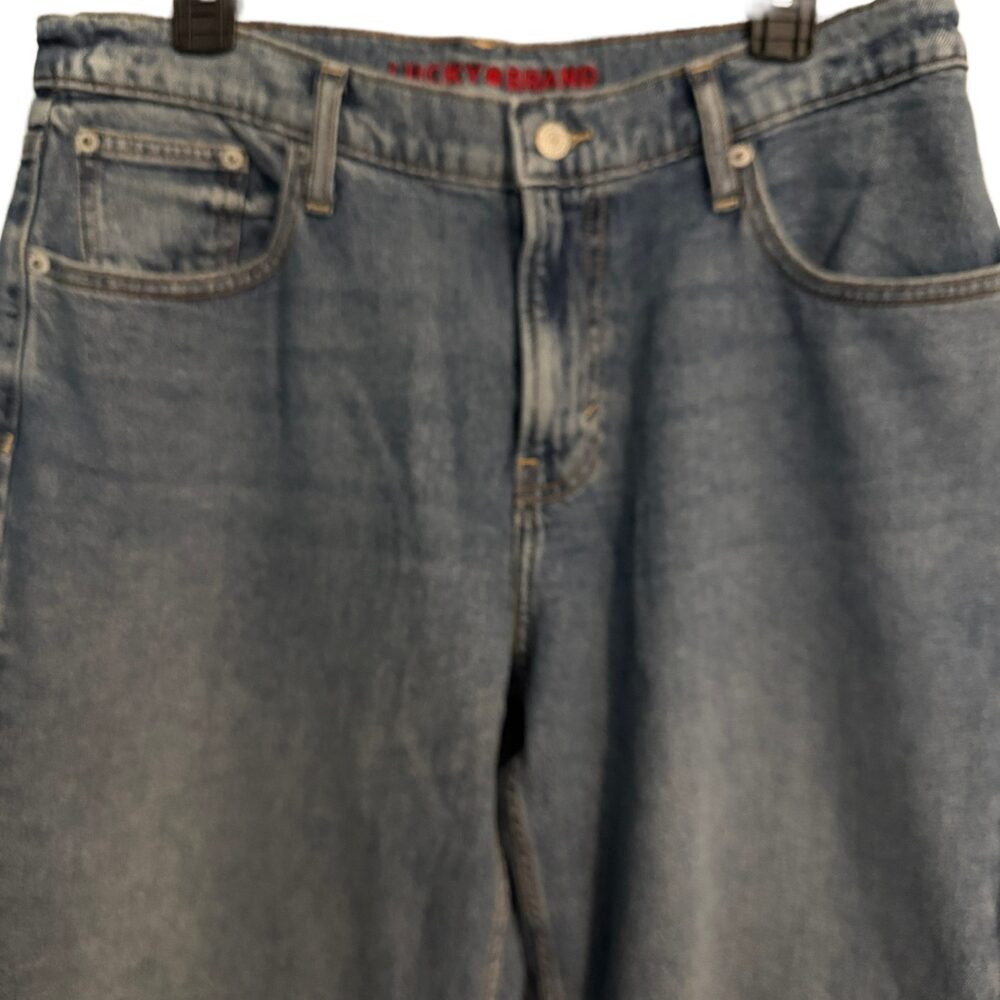 Lucky Brand - NWOT Women's Barrel Leg Jeans - Size 8/29"